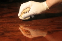 Take a look under the hands of restorer: 2.part The French polish