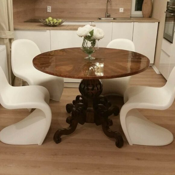 Bydlení se starožitnostmi či v moderním stylu?