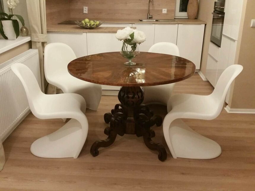 Bydlení se starožitnostmi či v moderním stylu?